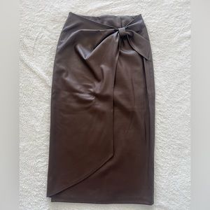 ZARA FAUX LEATHER SKIRT SIZE XS